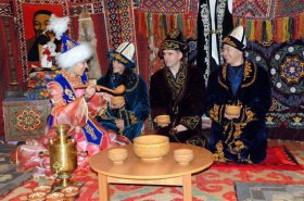 Казахские традиции